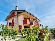 Case e ville in vendita di 203 m² in Contrada Setteventi, 23
