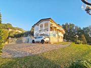 Case e ville in vendita di 203 m² in Via Vittorio Veneto