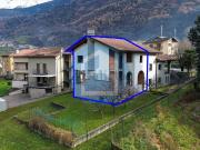 Case e ville in vendita di 204 m² in Via Rivea