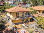 Case e ville in vendita di 204 m² in Via Timeo, 4