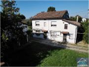 Case e ville in vendita di 205 m² in Via Pozzi, 97