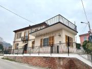 Case e ville in vendita di 206 m² in Via della Chiesa, 2