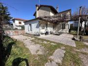 Case e ville in vendita di 207 m² in Via Piave