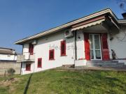 Case e ville in vendita di 207 m² in Via Primo Maggio