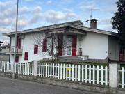 Case e ville in vendita di 207 m² in Via Primo Maggio