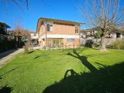 Case e ville in vendita di 208 m²