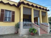 Case e ville in vendita di 208 m² in Contrada ospedale