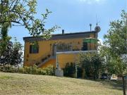 Case e ville in vendita di 208 m² in Via Casinella, 39