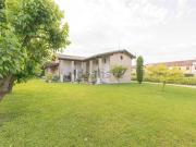 Case e ville in vendita di 209 m² in Via le Motte, 17