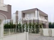 Case e ville in vendita di 210 m²