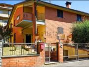 Case e ville in vendita di 210 m²