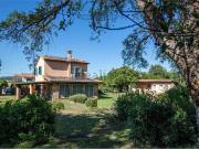 Case e ville in vendita di 210 m² in Strada Poggetti