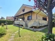 Case e ville in vendita di 210 m² in Strada Quinta