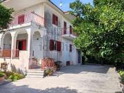 Case e ville in vendita di 210 m² in Via Antonio Gramsci