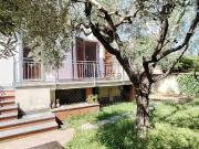 Case e ville in vendita di 210 m² in Via Bigioni