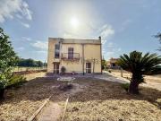 Case e ville in vendita di 210 m² in Via Colle Antinoro, 32