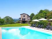 Case e ville in vendita di 210 m² in Via del Fortino, 1