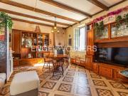 Case e ville in vendita di 210 m² in Via dell&apos  Escudo