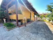 Case e ville in vendita di 210 m² in Via Grotta...