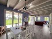 Case e ville in vendita di 210 m² in Via IV&apos ...