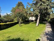 Case e ville in vendita di 210 m² in Via Neive, 20