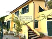 Case e ville in vendita di 210 m² in Via Nifosse, 47