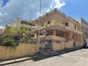 Case e ville in vendita di 210 m² in Via Sondrio, 8