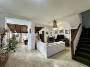 Case e ville in vendita di 210 m² in Viale Adriatico