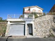 Case e ville in vendita di 212 m² in Via San Antonio, 18