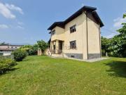 Case e ville in vendita di 213 m²