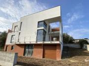 Case e ville in vendita di 213 m² in Via Alcide De Gasperi