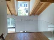 Case e ville in vendita di 214 m² in Via Cadorna...