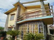 Case e ville in vendita di 214 m² in Via Mar Ionio, 18