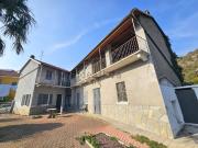 Case e ville in vendita di 214 m² in Via Piave, 7