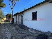 Case e ville in vendita di 214 m² in Via Tuscolana