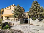 Case e ville in vendita di 215 m² in Contrada Avola Antica