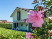 Case e ville in vendita di 215 m² in Via Grande, 2