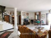 Case e ville in vendita di 215 m² in Via Grotta Santa