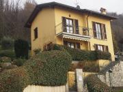 Case e ville in vendita di 215 m² in Via Lecco