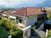 Case e ville in vendita di 215 m² in Via Ugie, 8