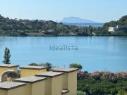 Case e ville in vendita di 216 m² in Via Lago Averno...