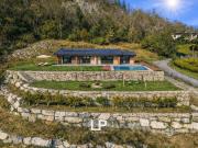 Case e ville in vendita di 217 m² in Via Campagnetta