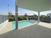 Case e ville in vendita di 218 m² in Via Pigafetta