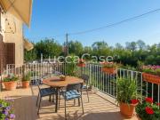 Case e ville in vendita di 220 m²