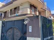 Case e ville in vendita di 220 m² in Corso Italia