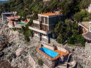 Case e ville in vendita di 220 m² in Strada Statale 1