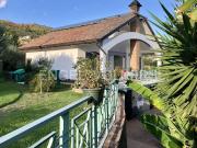 Case e ville in vendita di 220 m² in Via Alberto Morese, 13