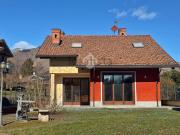 Case e ville in vendita di 220 m² in Via Alpignano, 103