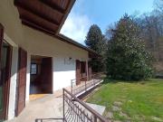 Case e ville in vendita di 220 m² in Via Brughiera, 45