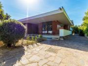 Case e ville in vendita di 220 m² in Via Cesare Pascucci